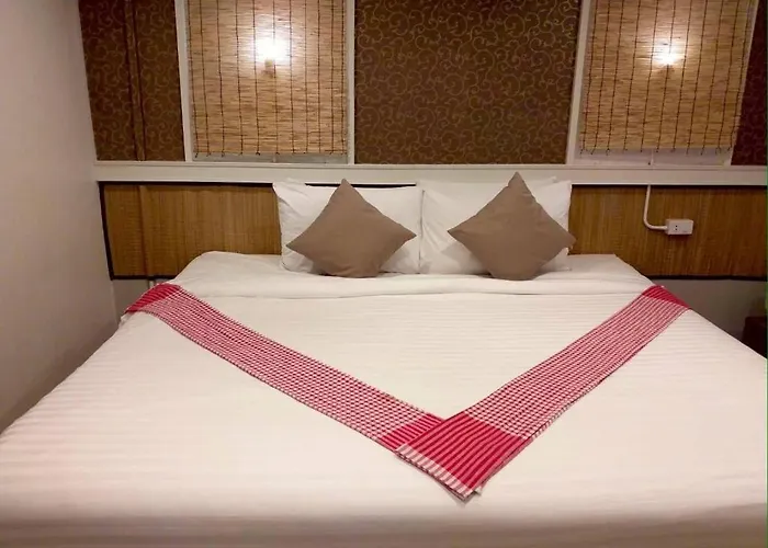 Hotel Thousand-ten Thousand Bangkok